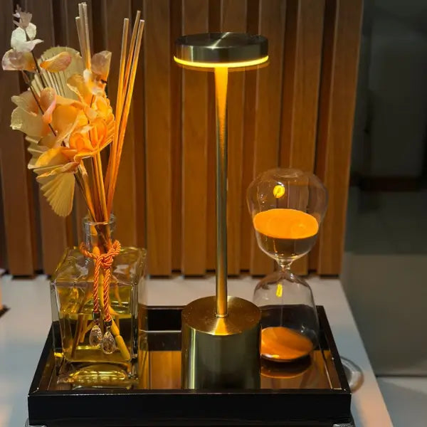 Luminária de Mesa LED Sem Fio