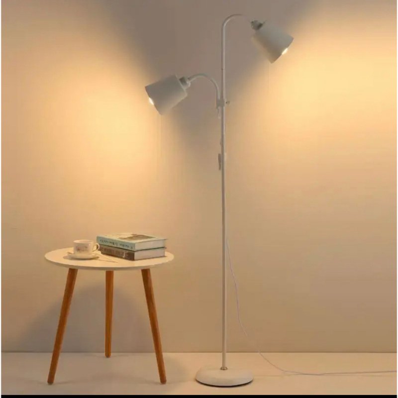 Luminária de Piso com Ajuste